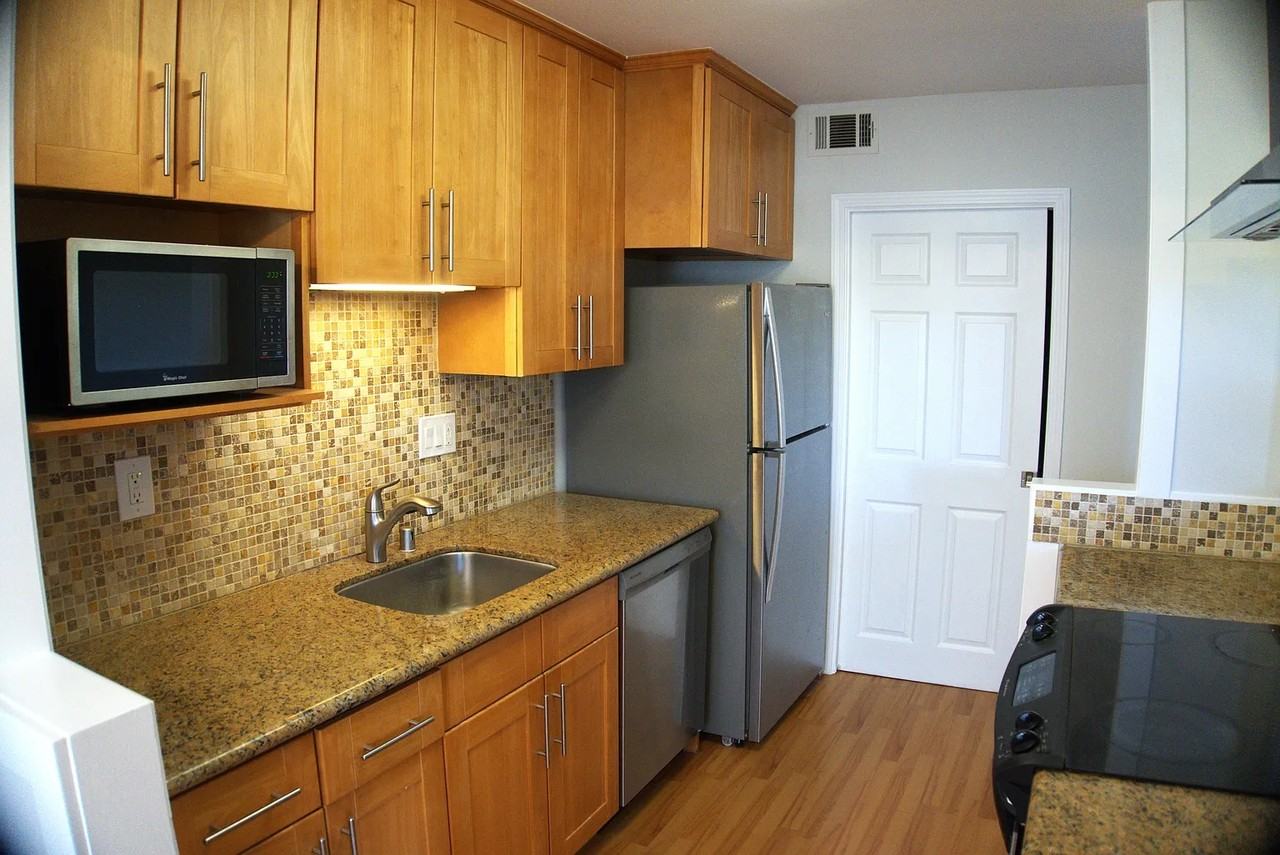 3334 Brittan Ave #10 - Photo 2 of 19