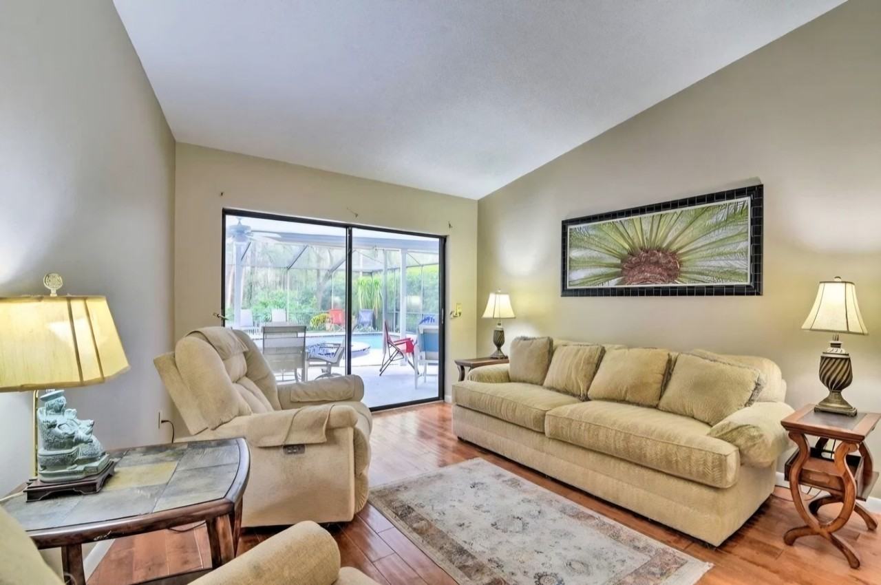 6204 Tanager Pl - Photo 6 of 20