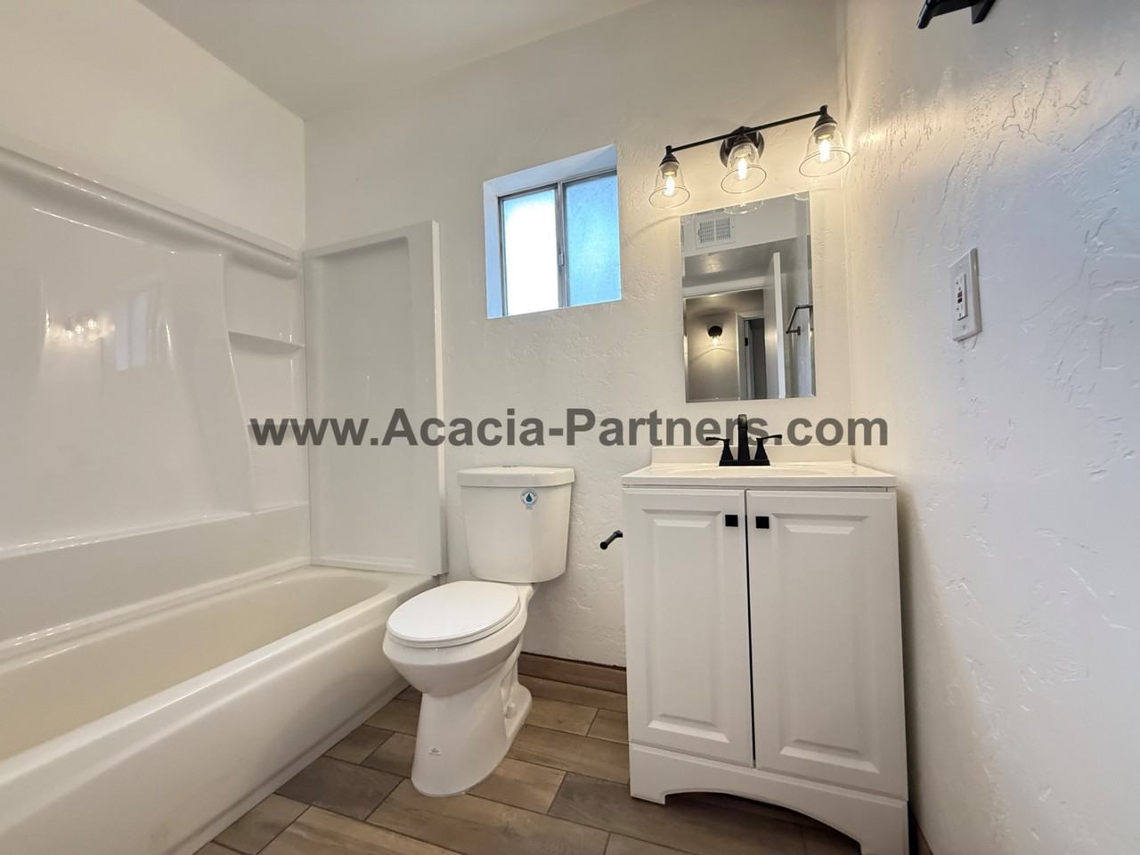 1651 N Louis Ln #B - Photo 5 of 15