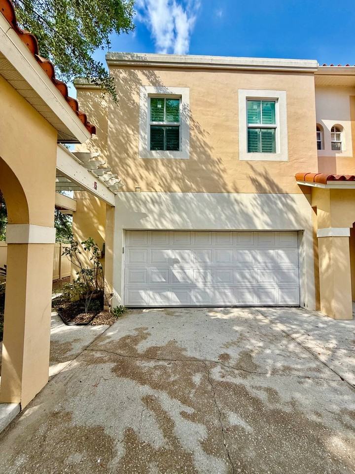 505 S Tampania Ave #5 - Photo 2 of 39