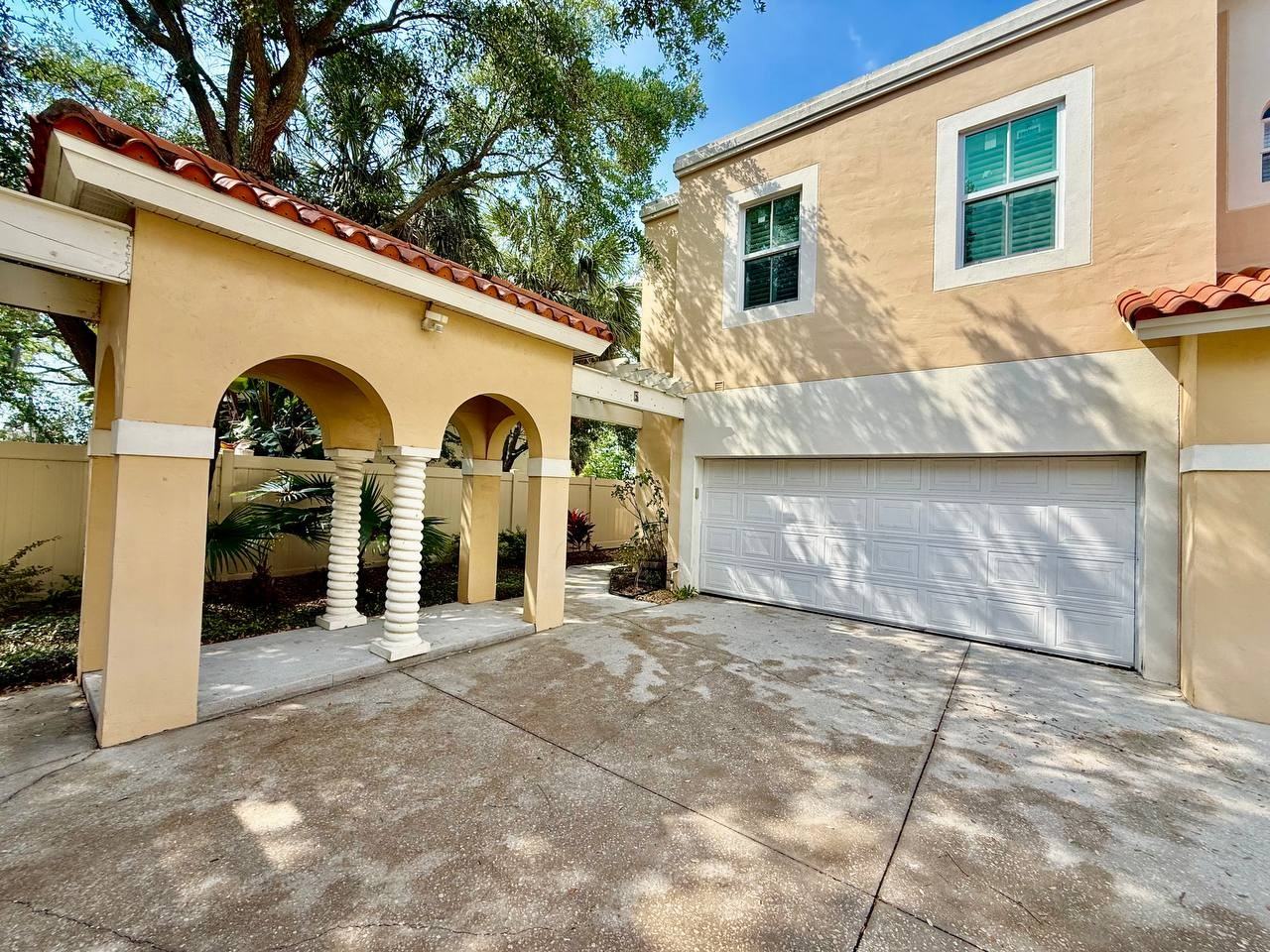 505 S Tampania Ave #5 - Photo 3 of 39