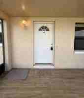 featured image of 317 E Main St #4