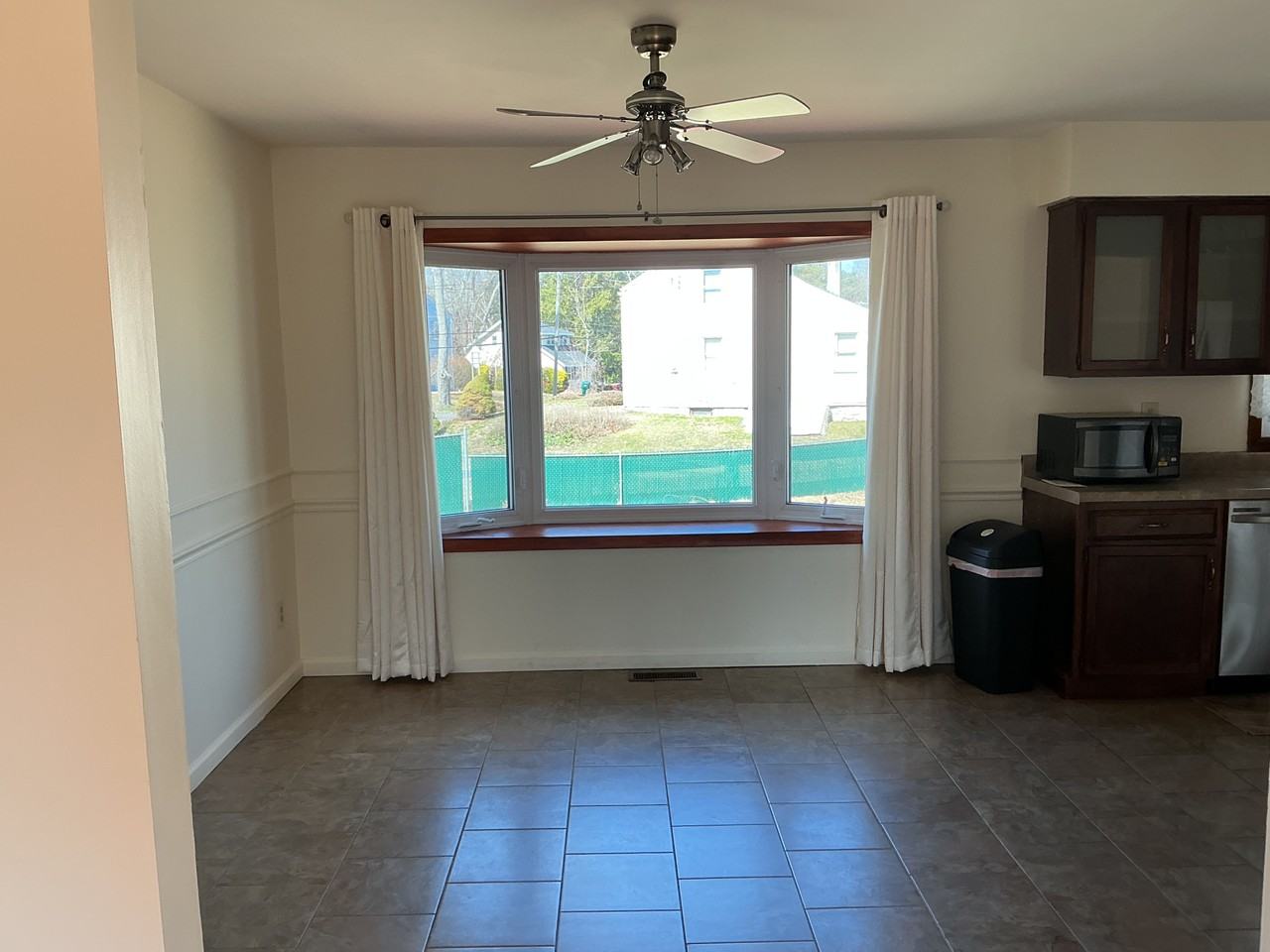 2 Dyer Dr #NA - Photo 4 of 12