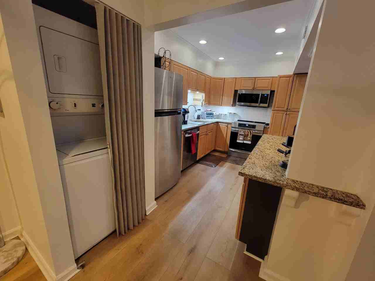 3107 Colonial Way #G - Photo 7 of 22