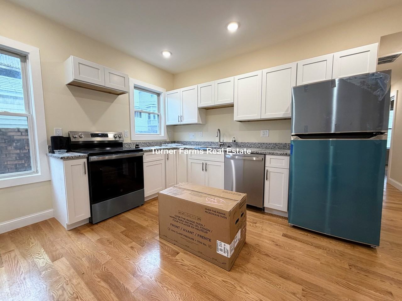 Lowell Cir #1 - Photo 6 of 24