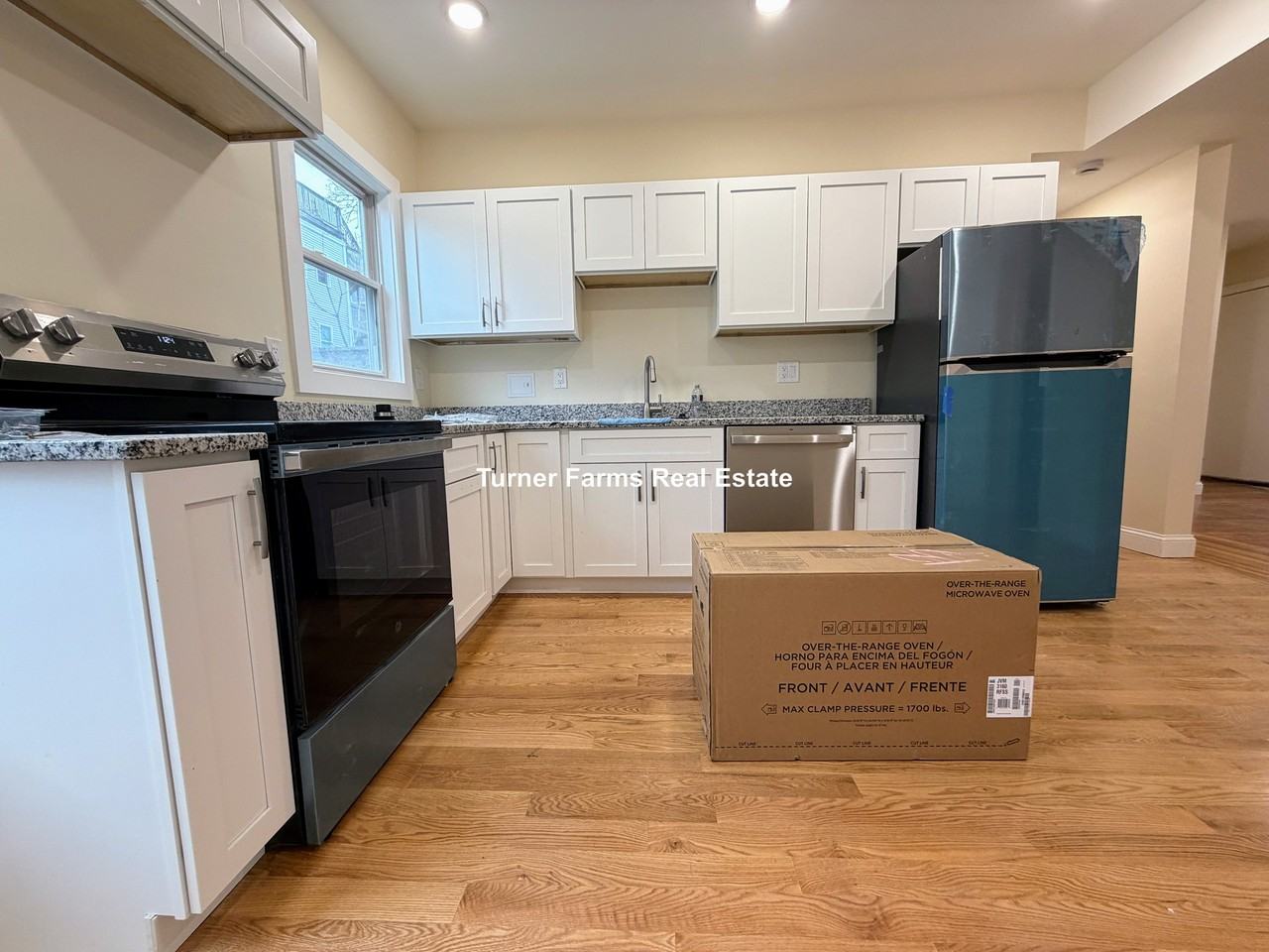 Lowell Cir #1 - Photo 7 of 24