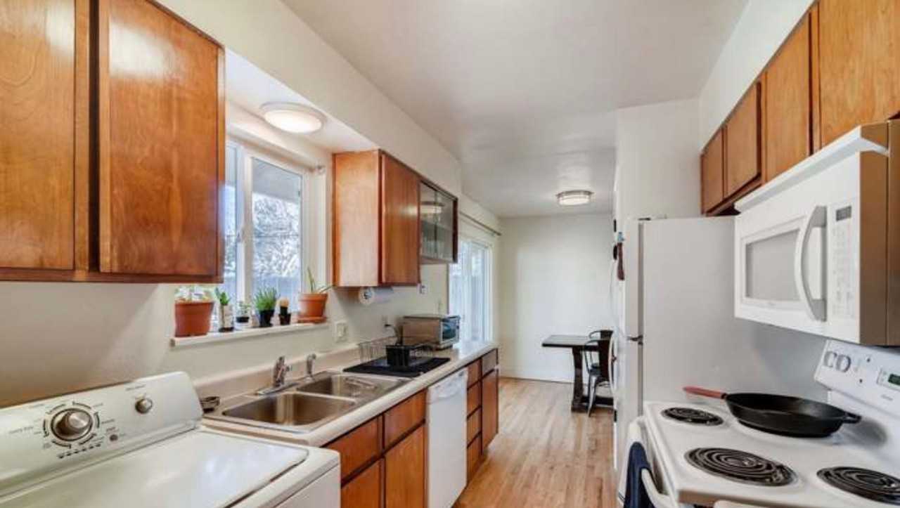 2428 Crabtree Dr - Photo 6 of 14