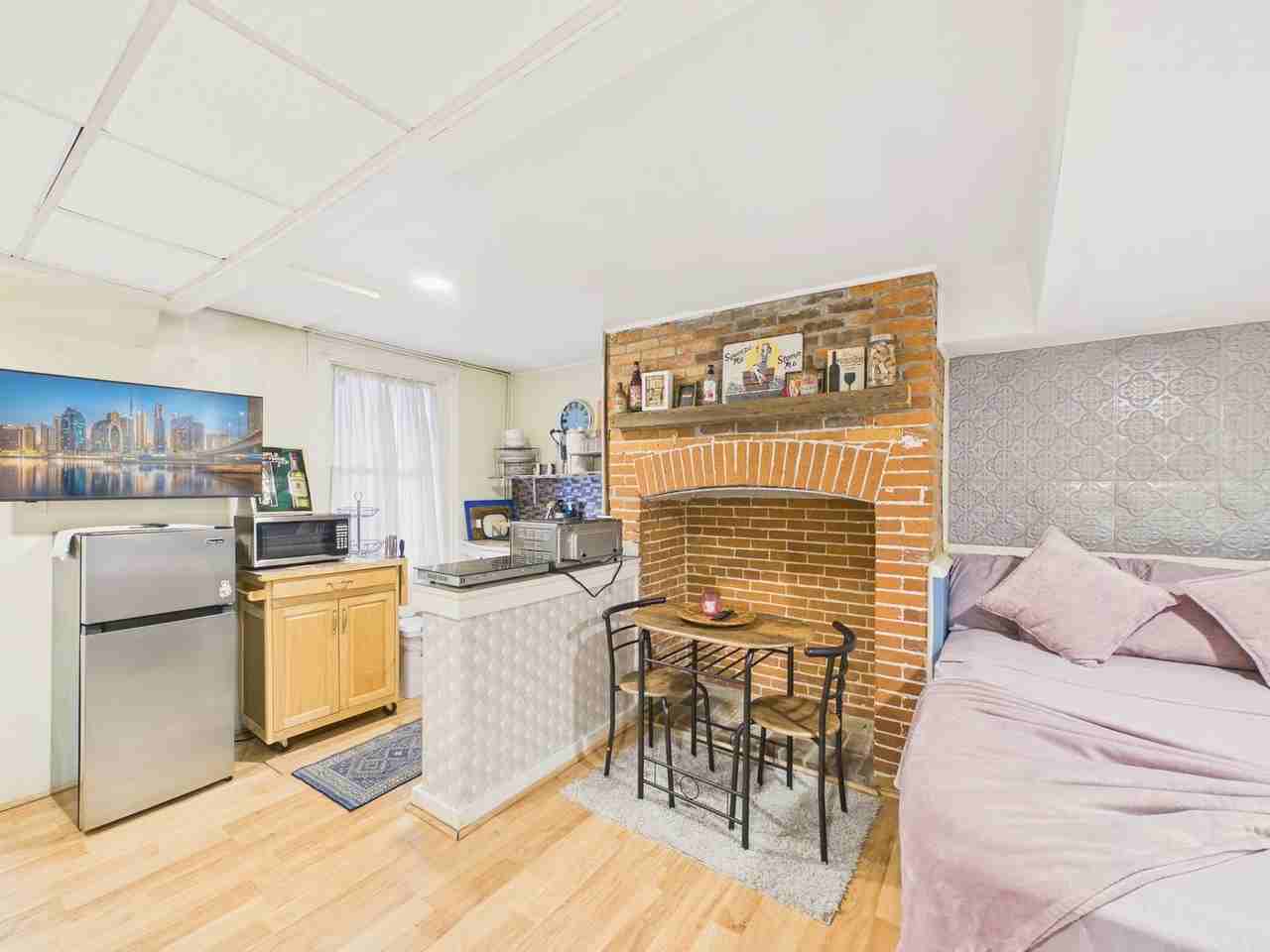 260 North St - Photo 7 of 13