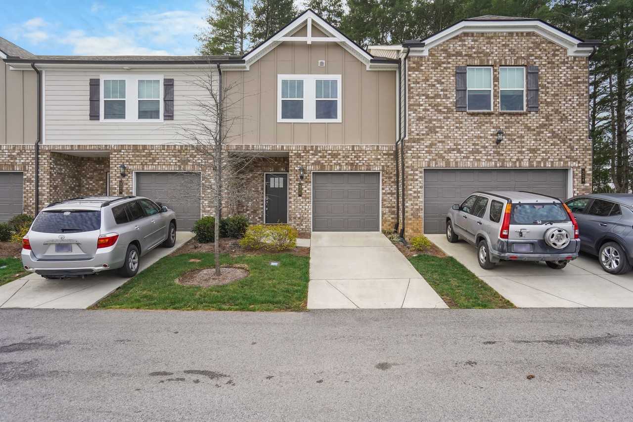 326 Seaton Way - Photo 2 of 27