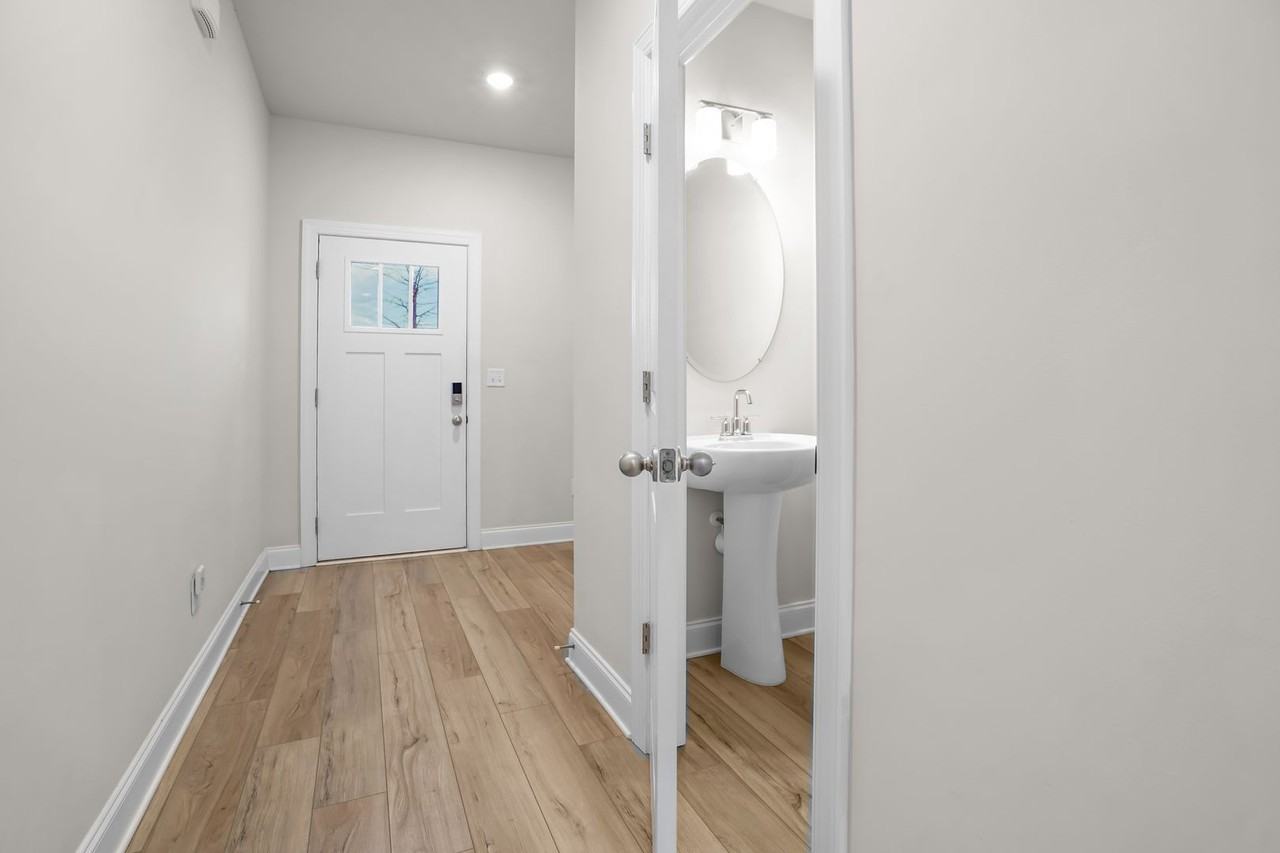 326 Seaton Way - Photo 6 of 27