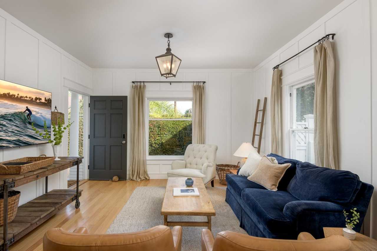 306 W De La Guerra St #NA - Photo 5 of 20