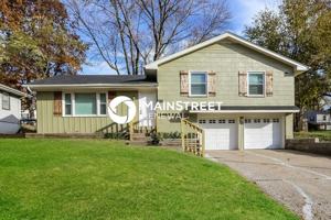 featured image of 4201 N Lister Ave