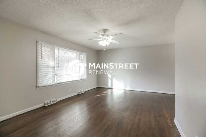 4201 N Lister Ave - Photo 5 of 17