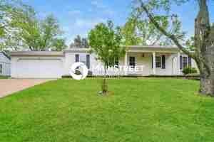 featured image of 2416 Angela Dr