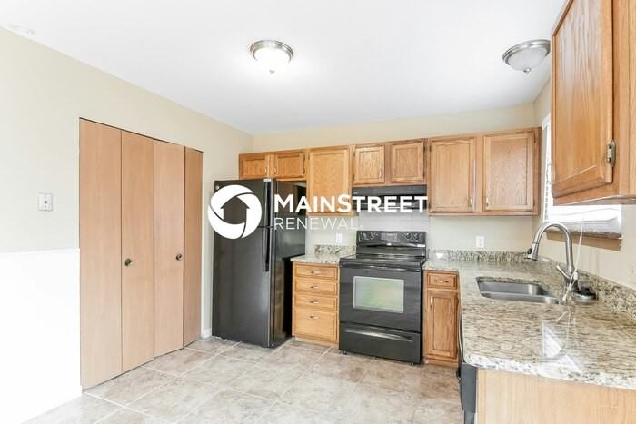 4112 Monsols Dr - Photo 6 of 15