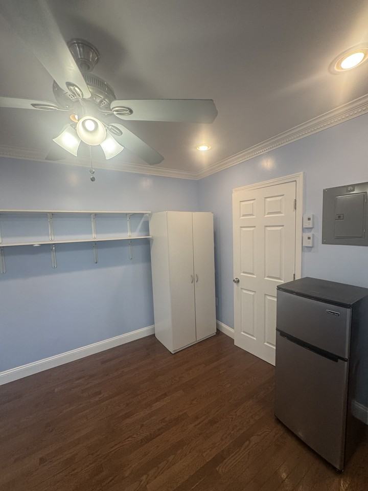 95 Bynner St #4 - Photo 2 of 19