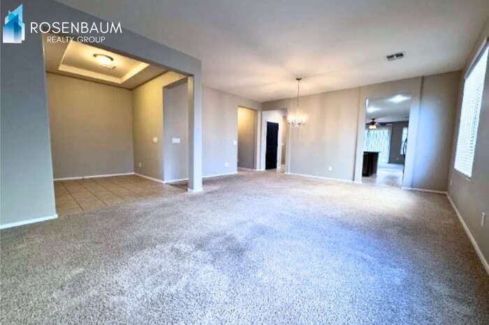 2969 E Isaiah Ave - Photo 4 of 12