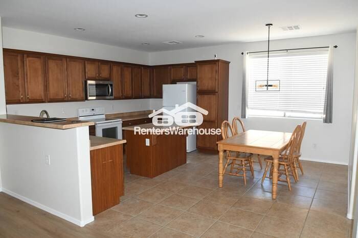 9609 N 181st Ln - Photo 5 of 18