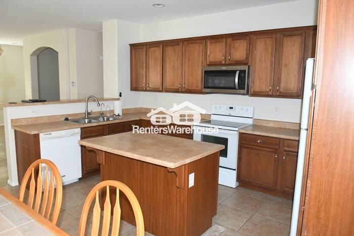 9609 N 181st Ln - Photo 6 of 18