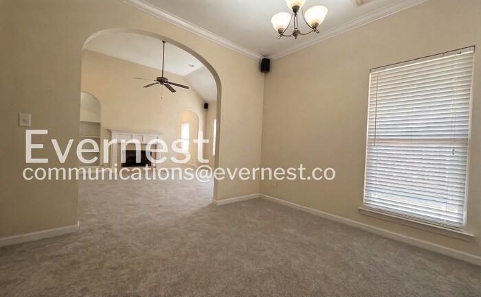 273 Oxmoor Pl - Photo 7 of 26