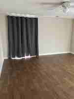 featured image of 162 W Hampton St