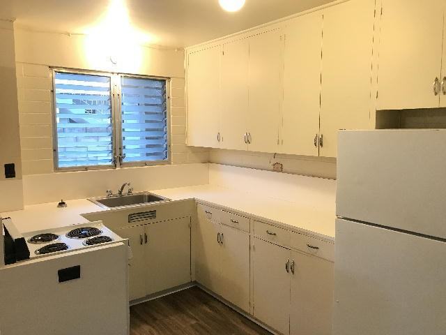 1222 Makaloa St #2 - Photo 3 of 5