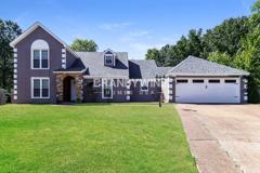 8606 Dena Cv W - Photo 1 of 1