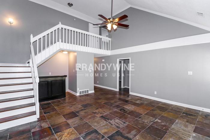 8606 Dena Cv W - Photo 4 of 22