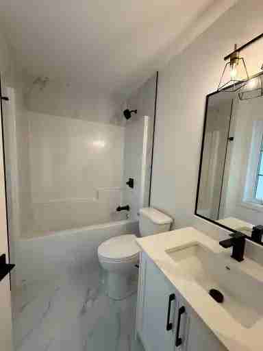 12018 63 St Nw - Photo 3 of 10