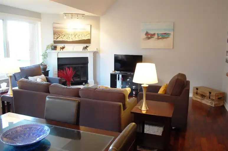 1350 Oxford St #301 - Photo 2 of 6