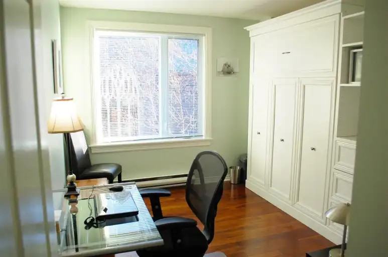 1350 Oxford St #301 - Photo 6 of 6