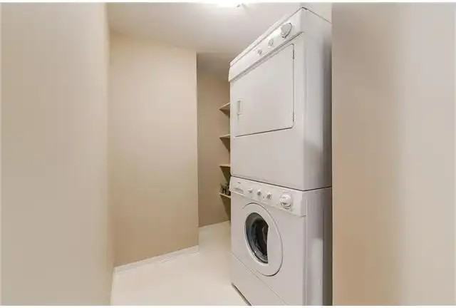 1088 6 Ave Sw #304 - Photo 6 of 6