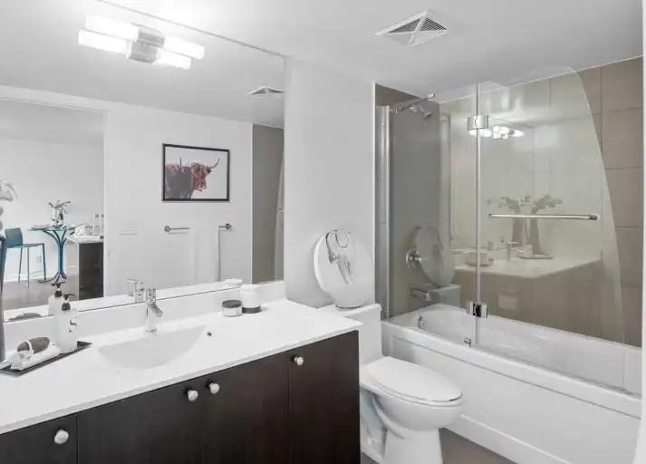 1235 Bayly St #1316 - Photo 7 of 8