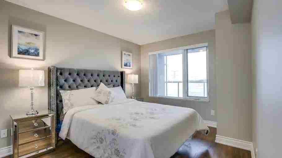 273 South Park Rd #512 - Photo 3 of 8