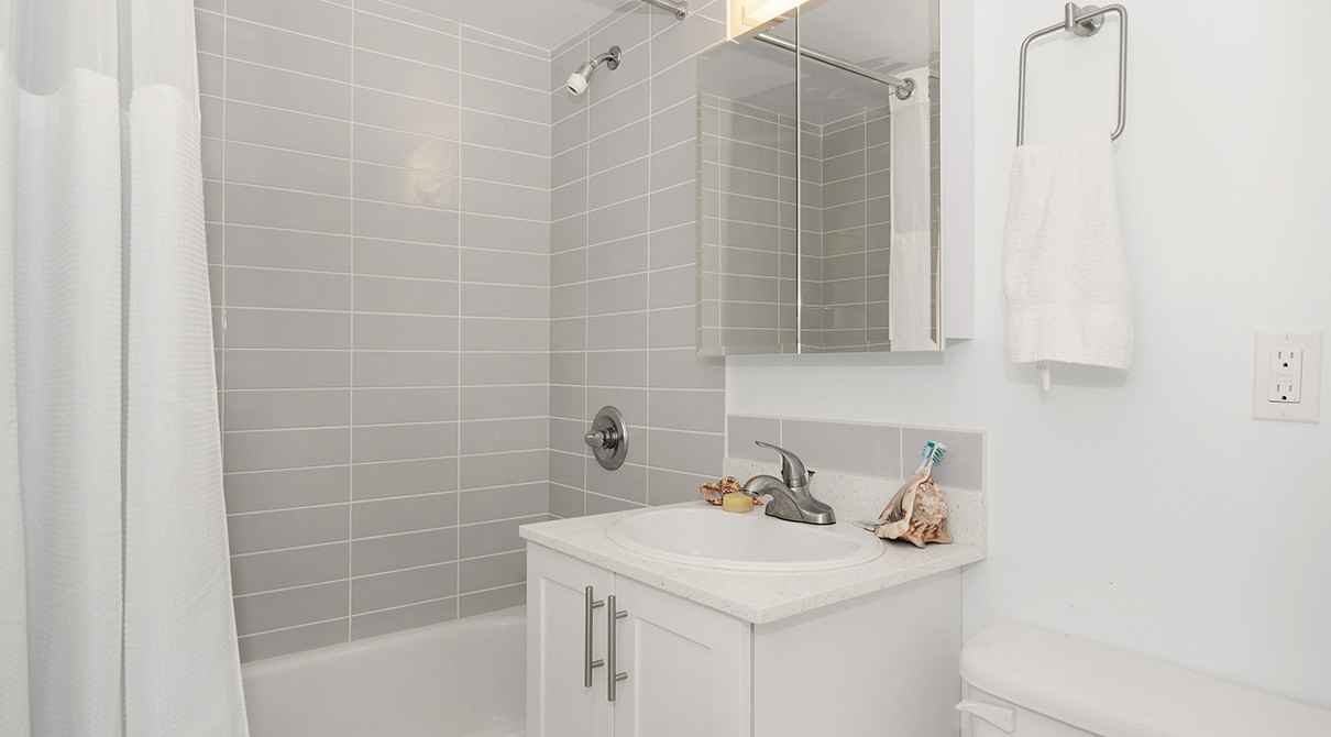 Breakers - Photo 2 of 3