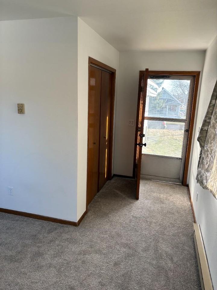 603 E Providence Ave - Photo 2 of 19