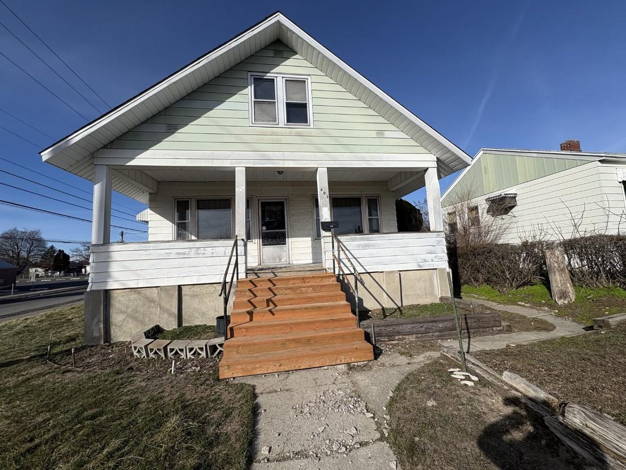 603 E Providence Ave - Photo 7 of 19