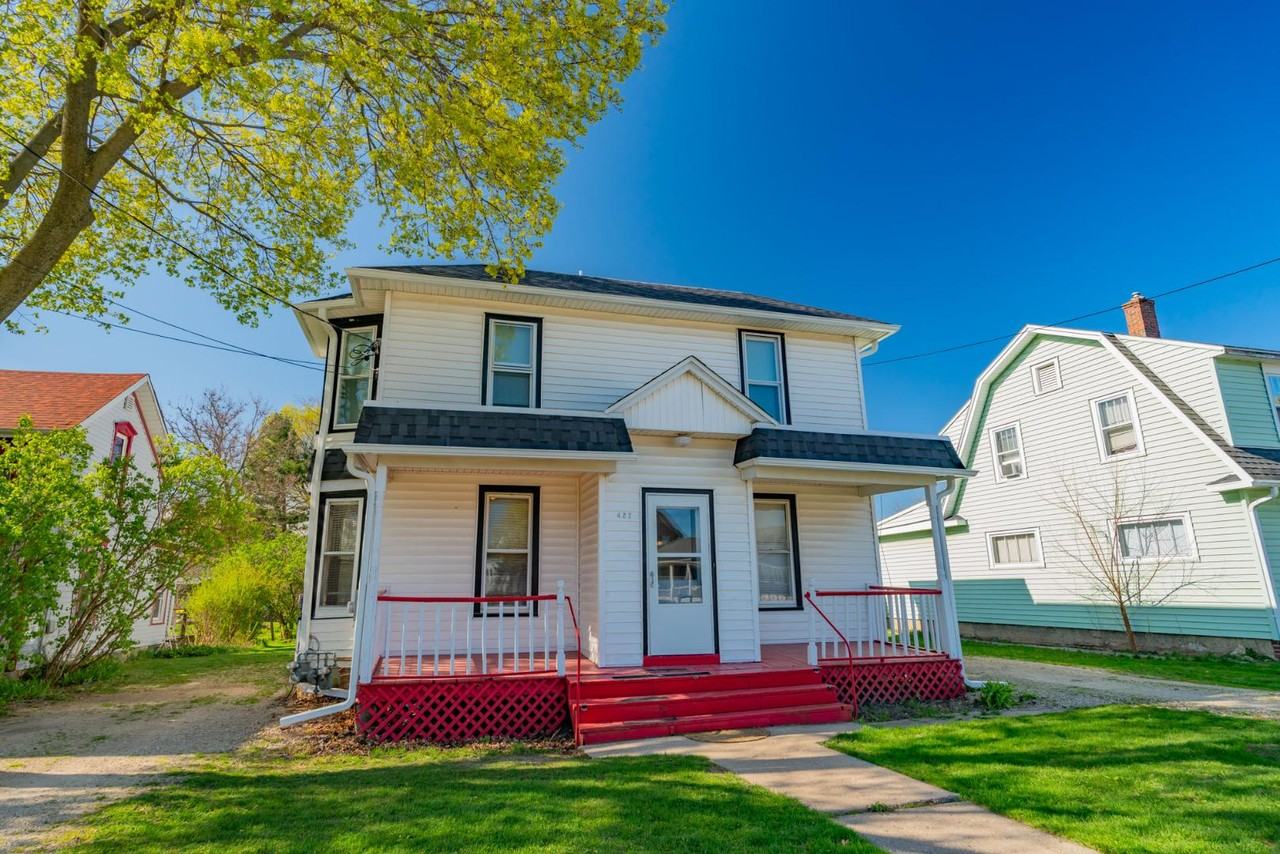 Vernal Ave - Photo 2 of 10