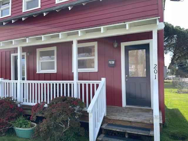 201 16th St Ne - Photo 2 of 16