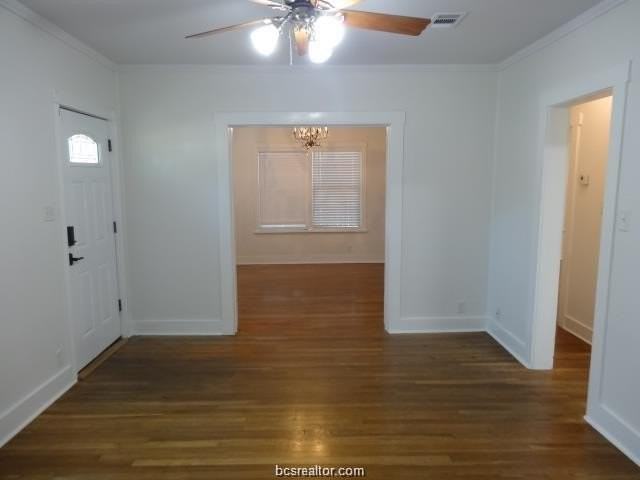 402 Ayrshire St - Photo 2 of 18