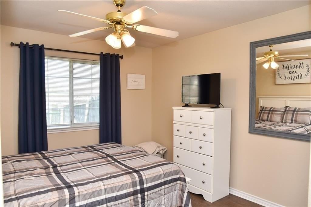 3813 Oldenburg Ln - Photo 7 of 20