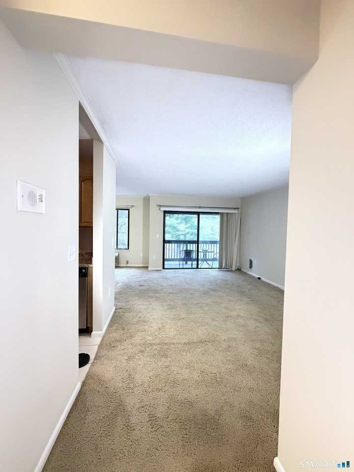 175 Mill Pond Rd - Photo 3 of 19