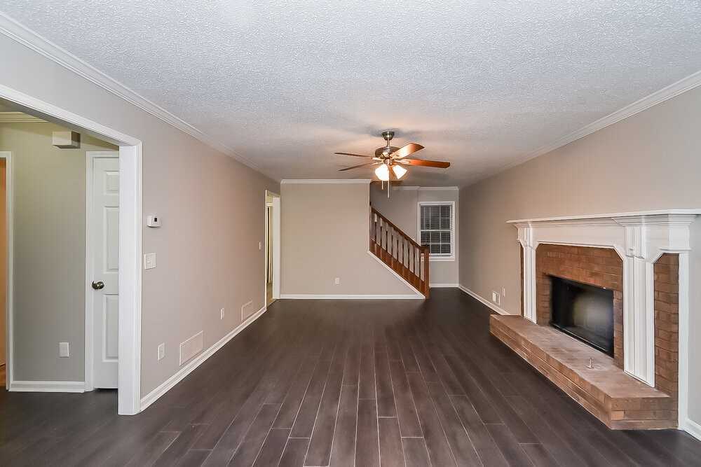 2466 Zachary Woods Dr Nw - Photo 5 of 17