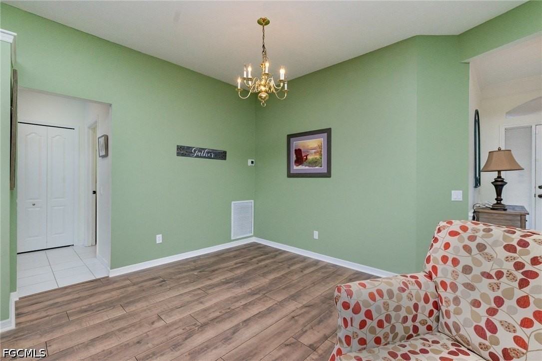 13246 Highland Chase Pl - Photo 7 of 27