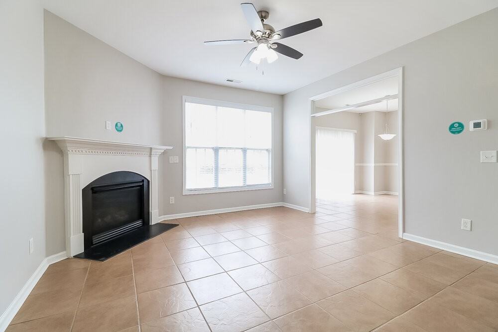 5232 Nautical Ln - Photo 5 of 17