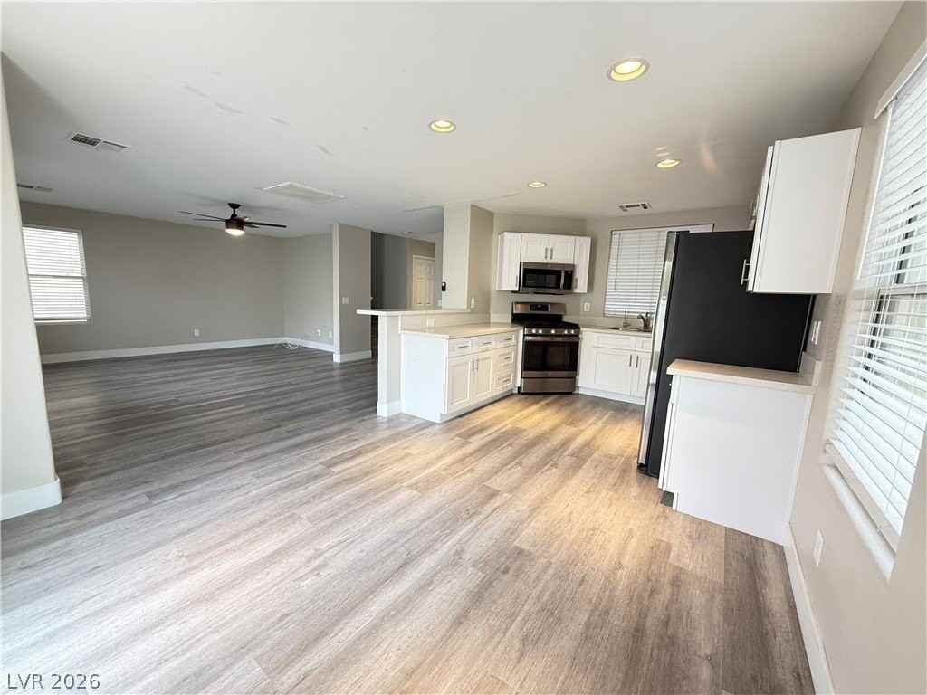 2538 Begonia Valley Ave - Photo 4 of 30