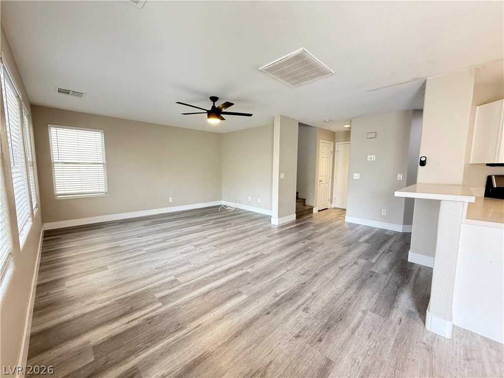 2538 Begonia Valley Ave - Photo 7 of 30