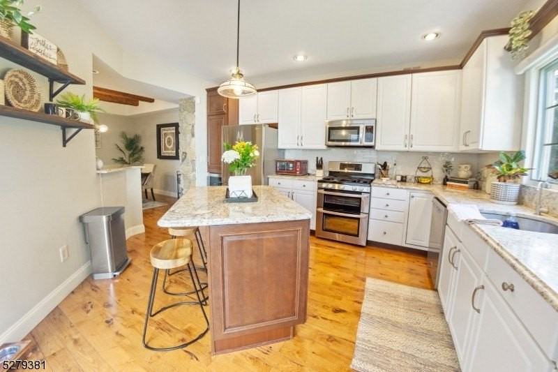 78 Kent Dr - Photo 6 of 23