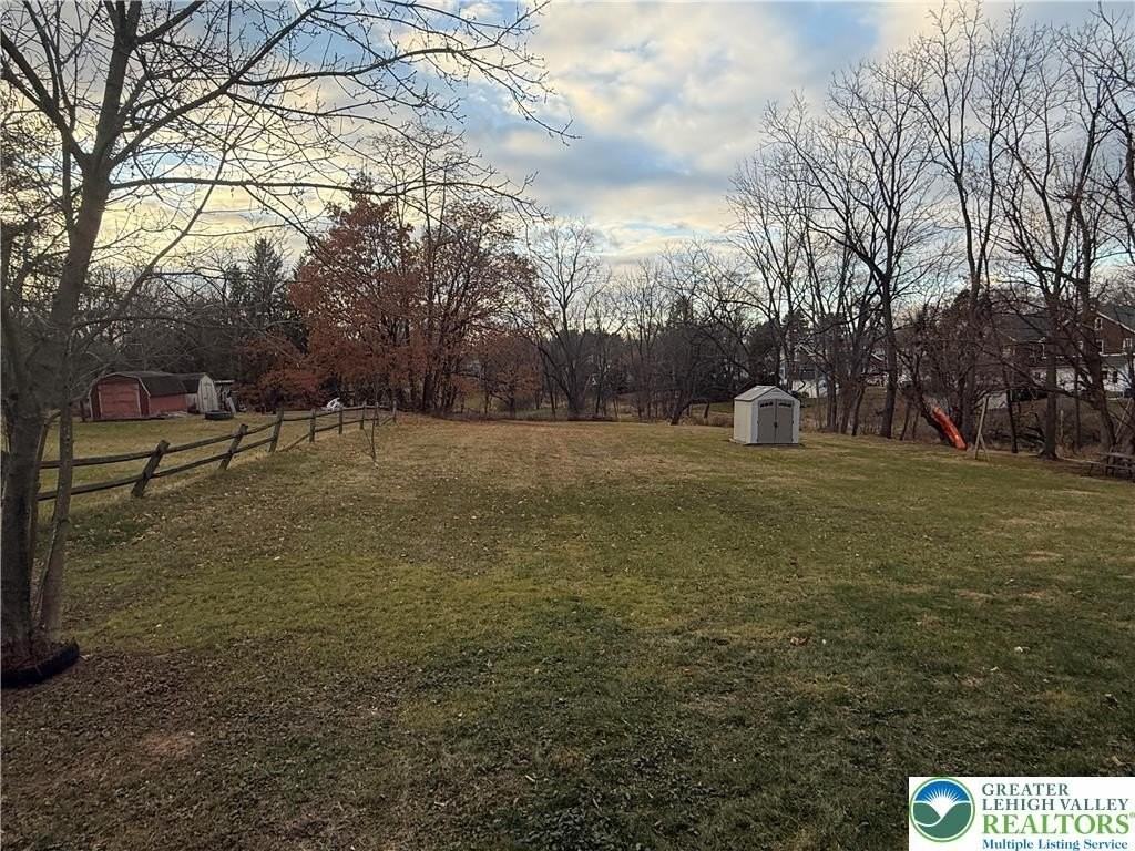 39 John Aly - Photo 3 of 17