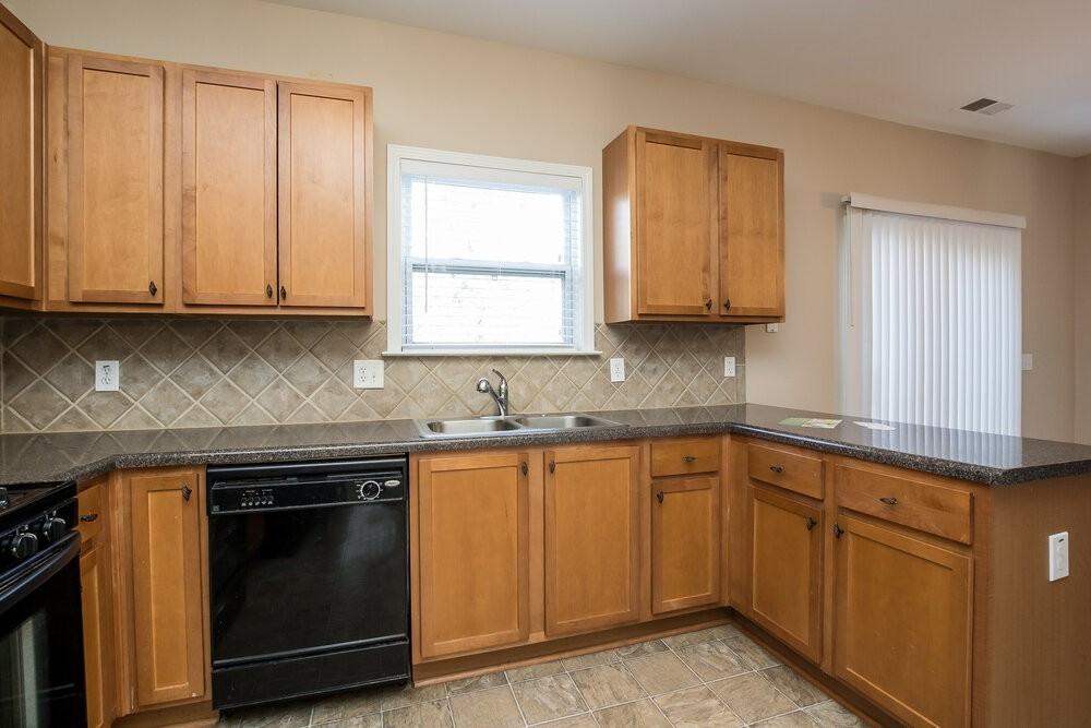 417 Little River Rd - Photo 6 of 16